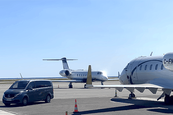 Airport transfer on the Franche Riviera