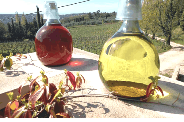 Vins éleves au soleil dans des bobonnes